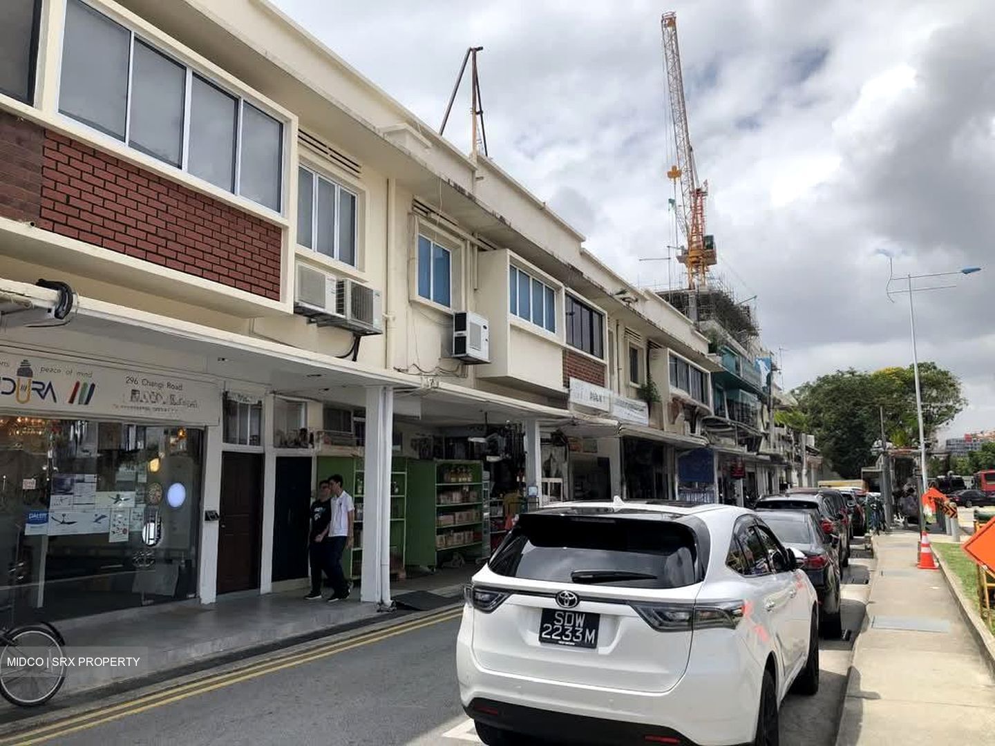 Changi Road (D14), Shop House #570509881
